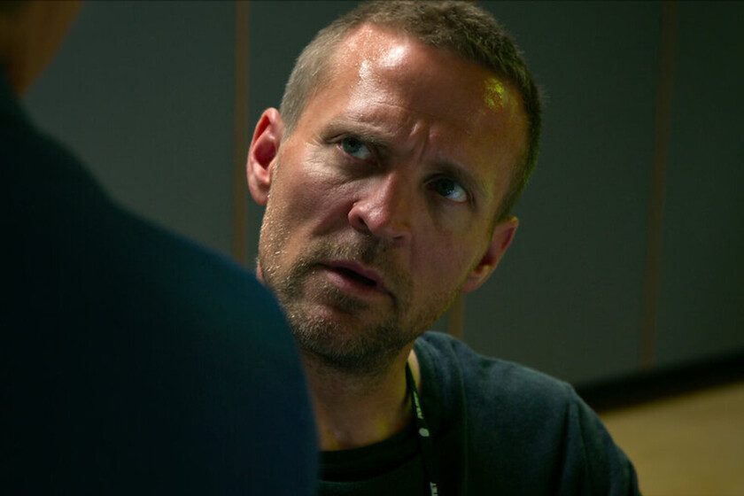 91% en Rotten Tomatoes y 16,4 millones de reproducciones en Netflix. El detective que fracasó junto a Rebecca Ferguson…