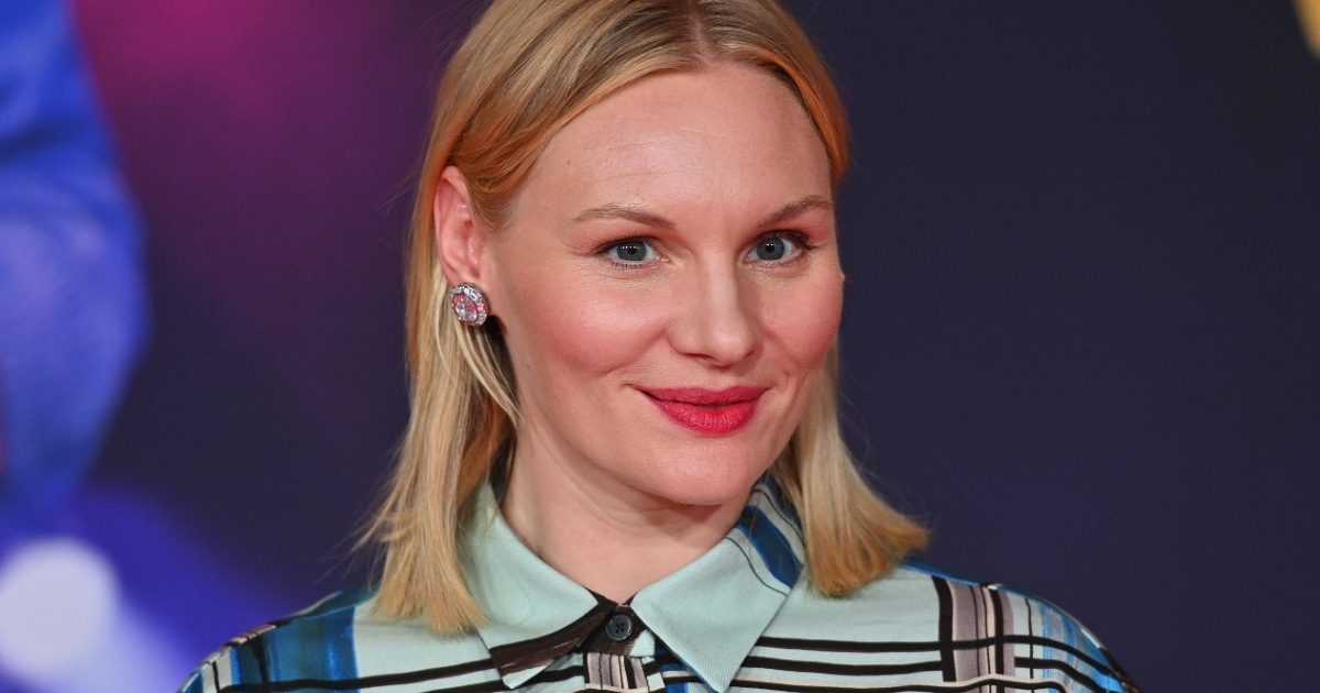 Steckt hinter Bestseller-Verfilmung: „Wäldern“-Star Rosalie Thomass liebt privat einen Regisseur