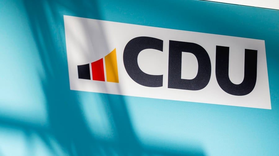 Kanzler in der Krise: CDU-Ministerpräsidenten unterstützen Friedrich Merz
