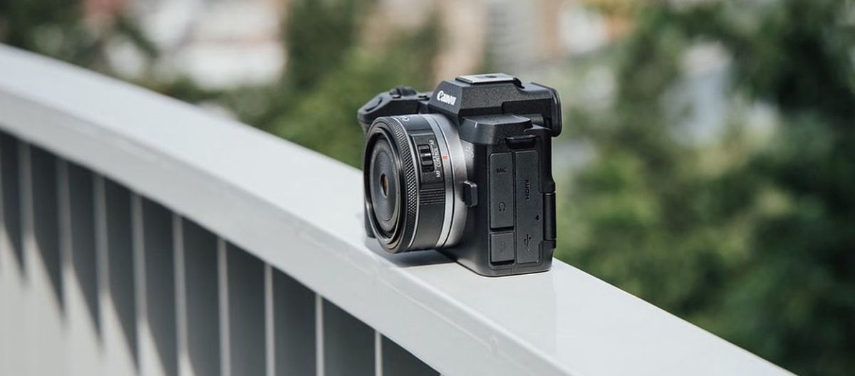 Canon wskrzesza legendę. Nowy sprzęt wygląda jak aparat z PRL-u, ale potrafi znacznie więcej