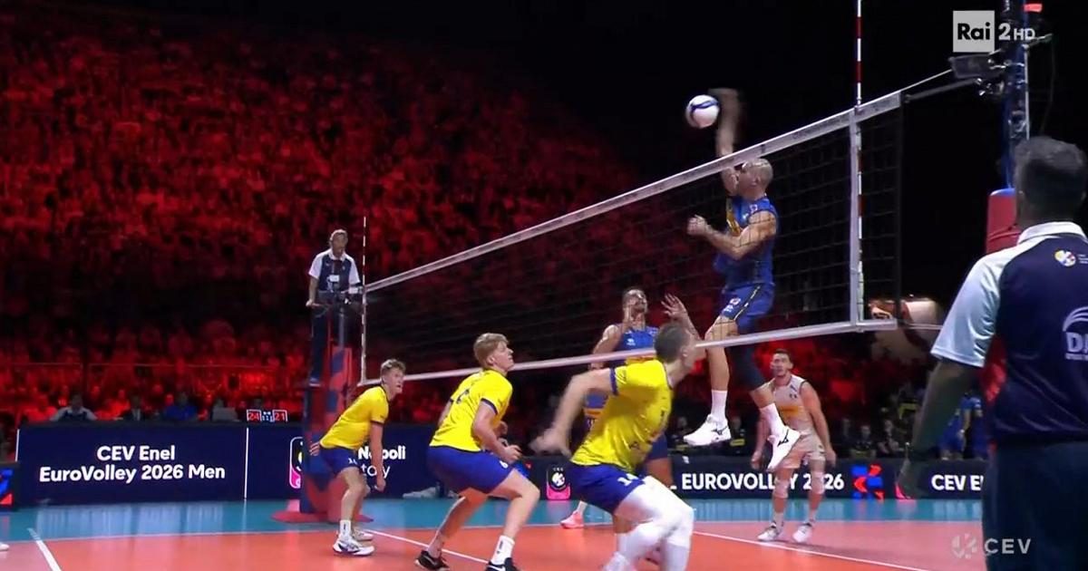 Europei di Volley. La schiacciata di Galassi è imprendibile: l'Italia vince il primo set