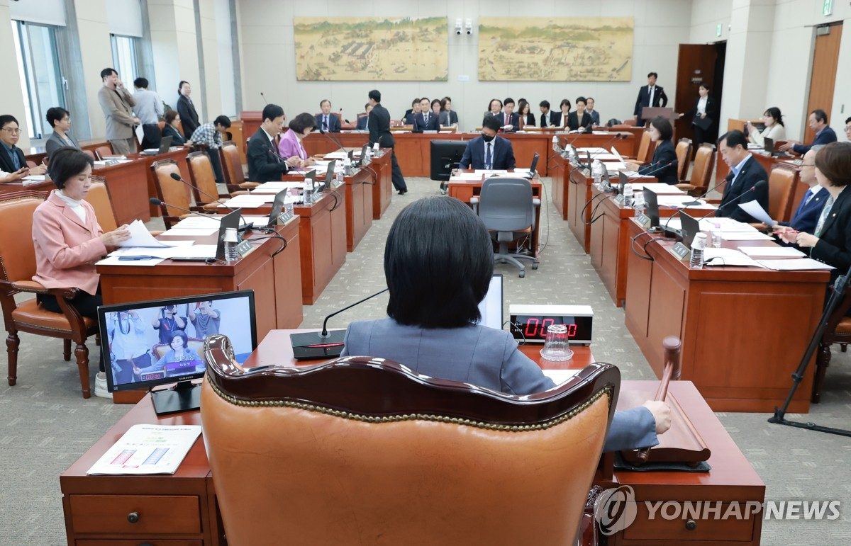 '내국제 연동 폐지' 교육교부금 개편안에 전문가도 찬반 공방