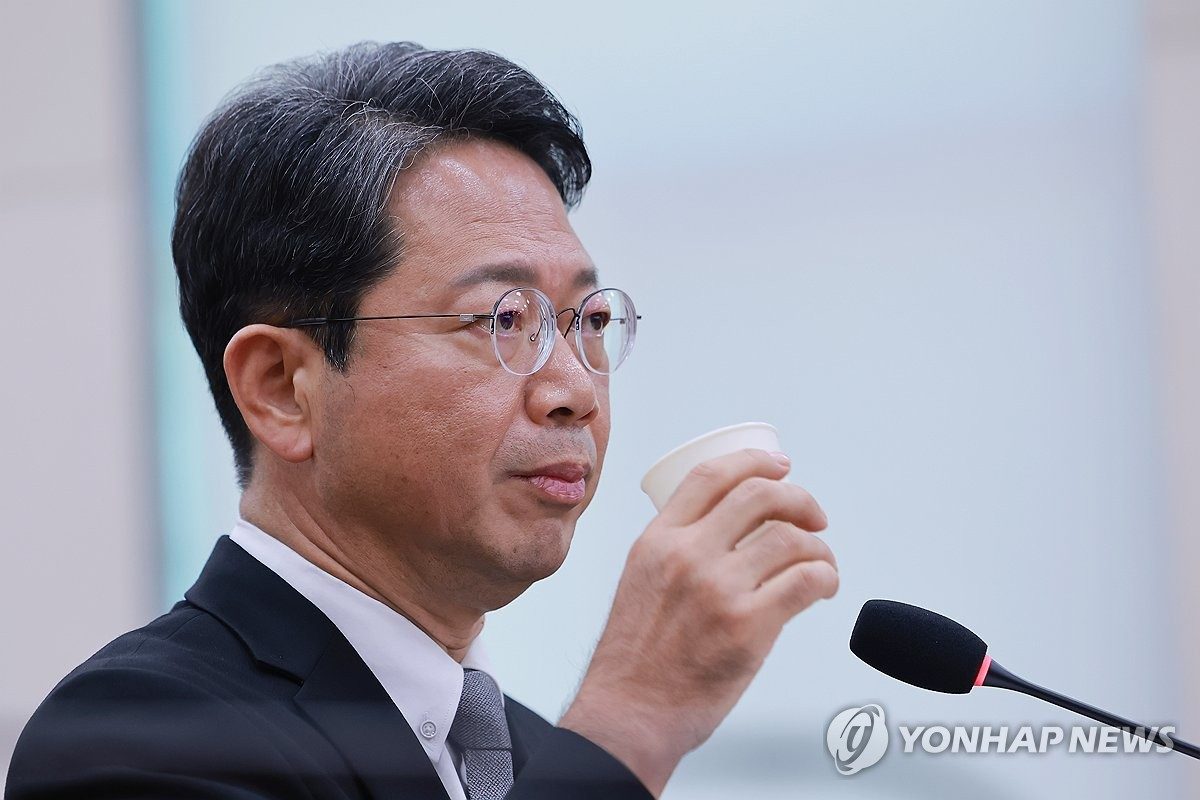 김승원, 변호사때 제넨셀 영장기각 판사 사건 수임…"착오" 해명
