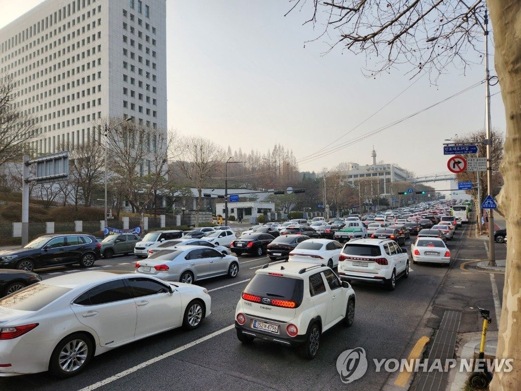'한·중앙아시아 정상회의'로 서울 중구·용산구 퇴근길 교통정체