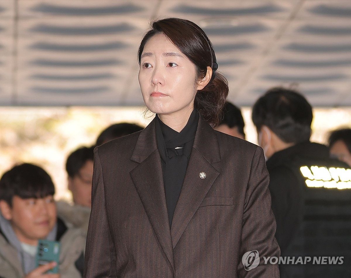 [속보] 검찰, '1억 공천헌금' 강선우 의원에 징역4년 구형