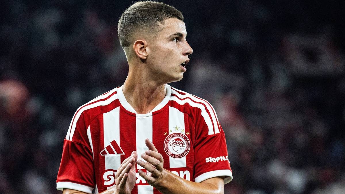 Poznaj rywali polskich klubów w Lidze Europy - Olympiakos SFP