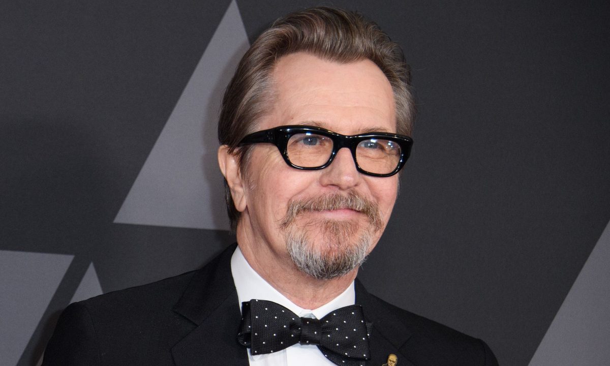 Gary Oldman consigue lo que no había logrado con ‘Harry Potter’ ni con ‘Batman’: «Podría hacerlo en un instante»