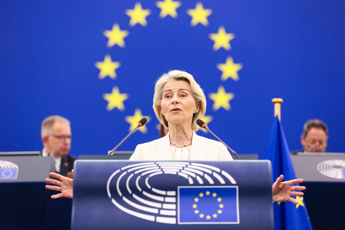 Von der Leyen se dirige a los ceutíes: "La frontera de Ceuta es la frontera de Europa y Europa estará ahí para vosotros"