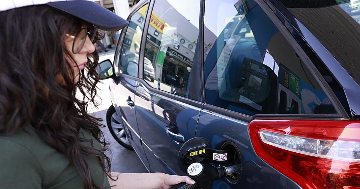 El diésel se encarecerá 24 céntimos por litro en octubre si decaen todas las ayudas sobre los impuestos