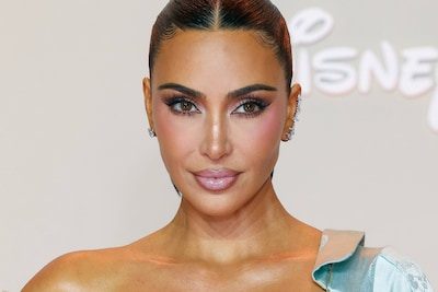 Kim Kardashian krijgt schadevergoeding van 1 euro na juwelenroof in Parijs