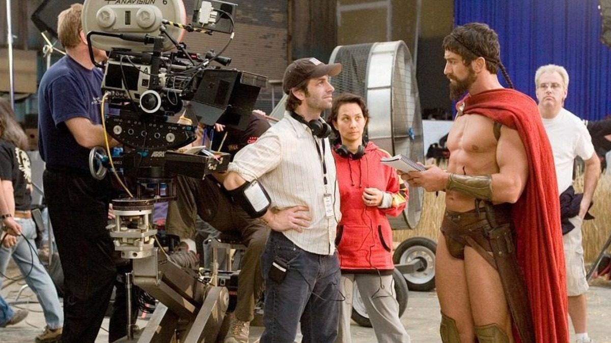 Zack Snyder says he isn't a fascist, calls 300 "the gayest movie ever made"
