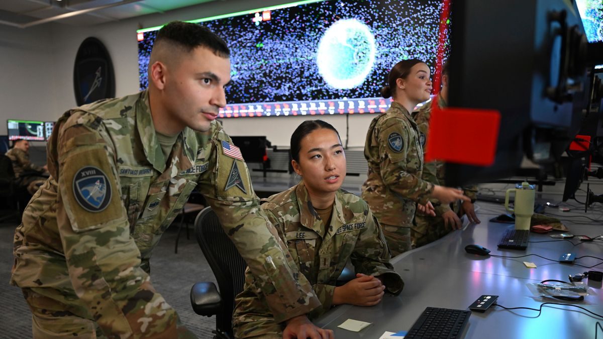 Krieg im All: Die USA stationieren Waffen im Weltraum – kommt es jetzt zum Wettrüsten?