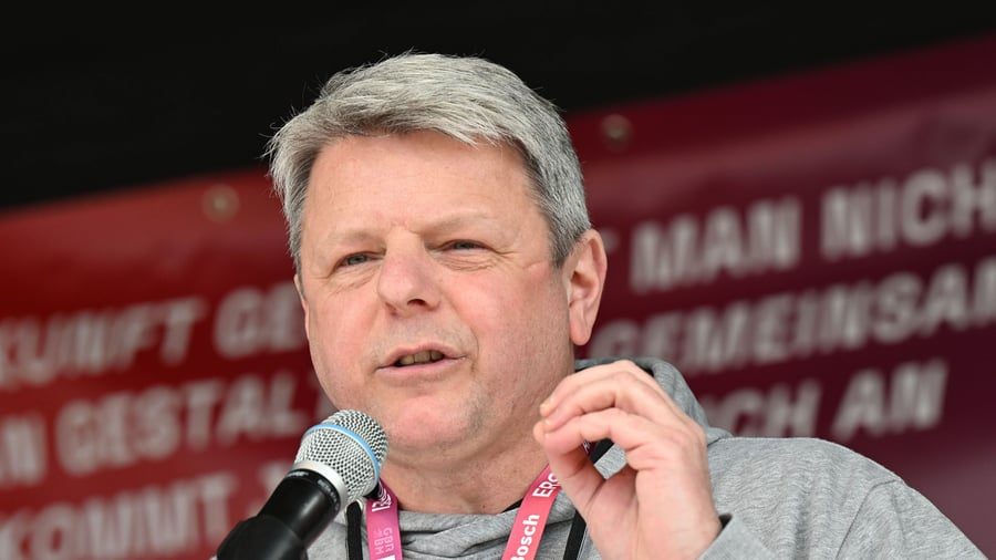Branchenkrise: „Sonst sterben wir in Schönheit“ – Bosch-Betriebsräte fordern Taskforce zur Rettung der Autoindustrie