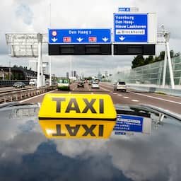 Inspectie controleert volgend jaar minder op taxi's vanwege bezuinigingen