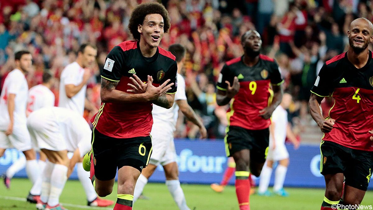 Met de iconische omhaal als hoogtepunt: de rijke interlandcarrière van Witsel bij de Rode Duivels in vijf momenten