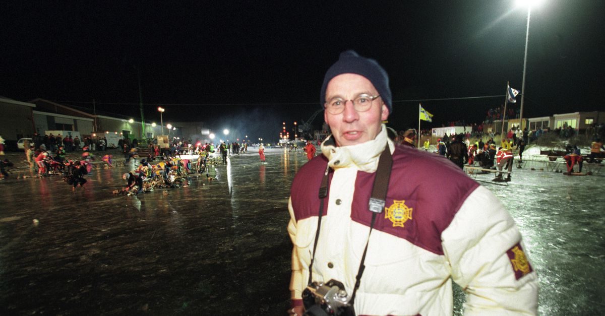 Henk Kroes was de man van het legendarische ‘It giet oan’ bij de laatste Elfstedentocht