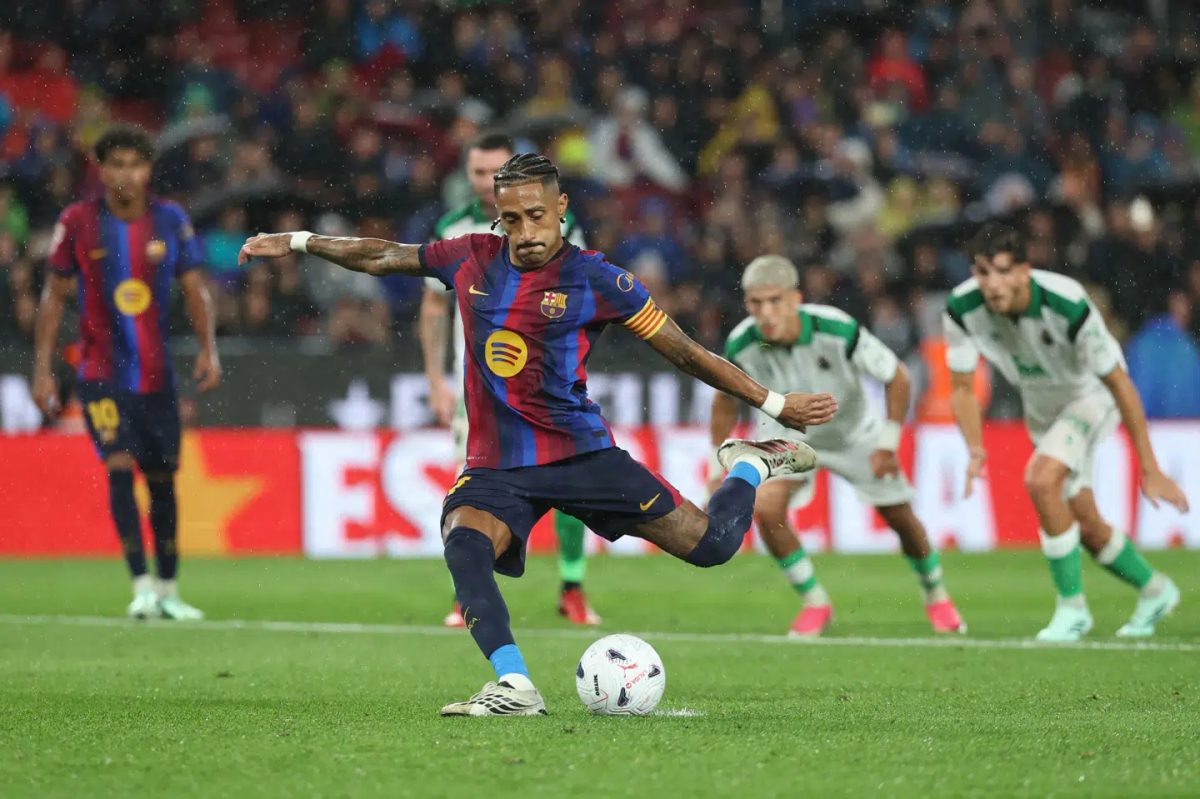 Flotte langskud og Raphinha-hattrick sikrer Barcelona-storsejr