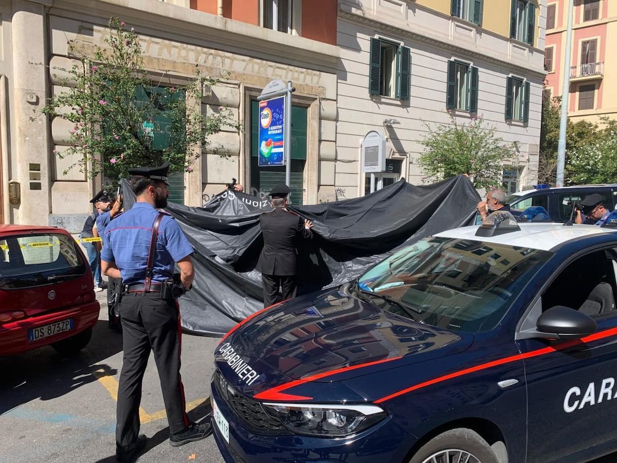 Donna ferita da piombino a Roma, in caserma il presunto responsabile