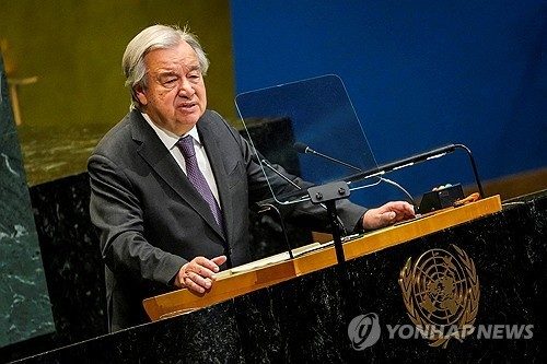 유엔 총장 "안전장치 없는 AI 경쟁, 거대한 재앙 초래할 수도"