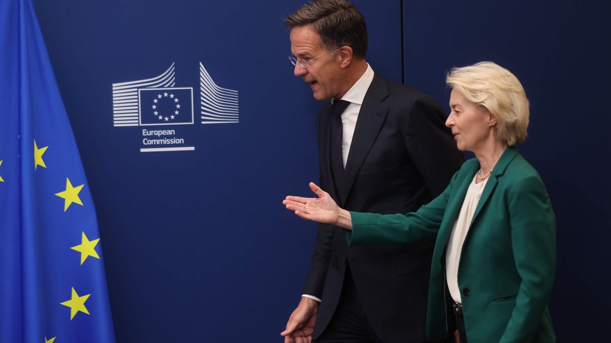 Felle kritiek op Von der Leyens EU-veiligheidsplan: ’Geen behoefte aan concurrent voor de NAVO’