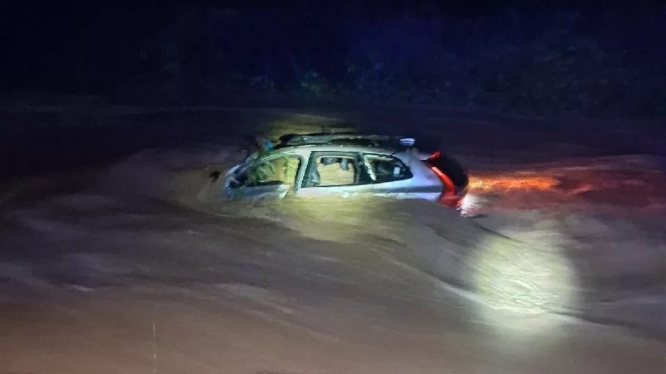 Dode bij overstromingen na zware regenval langs Spaanse oostkust