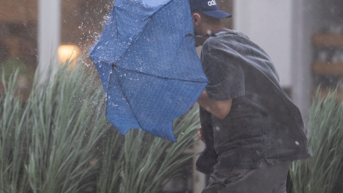 Das Wetter spielt verrückt - Sonne satt im Süden, Sturm und Regen im Norden