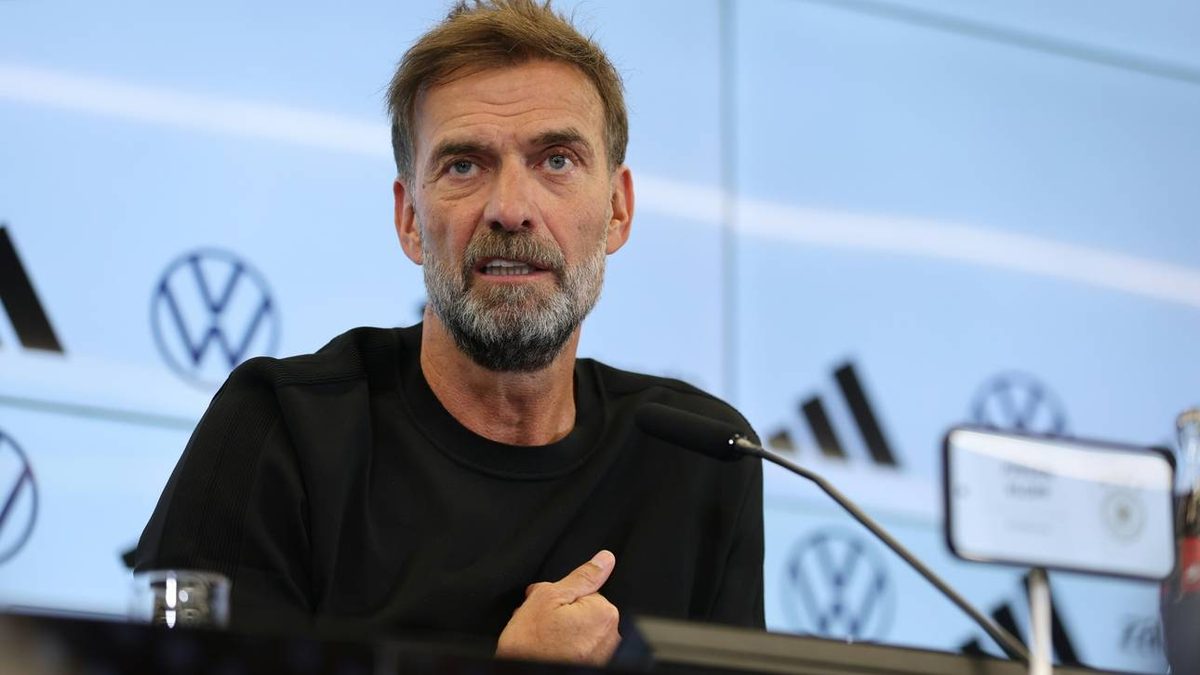 Klopp legt los – erster Kader um 10.00 Uhr