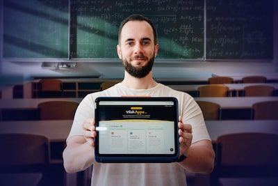 Leerkracht Timothy (36) wil met gratis online platform wiskunde toegankelijk maken voor de schoolgaande jeugd: “Zo begr…
