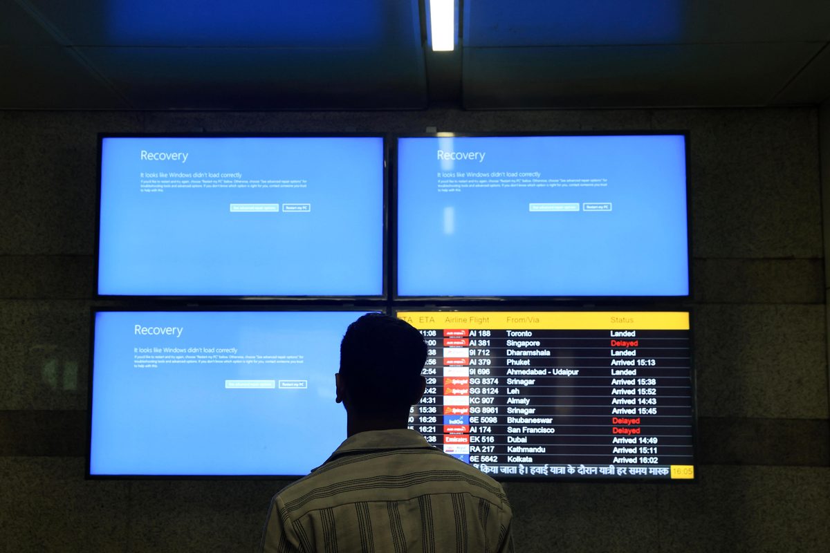 Así podría secuestrar internet un enjambre de agentes de IA: “Tardaríamos unos añitos en arreglarlo todo”