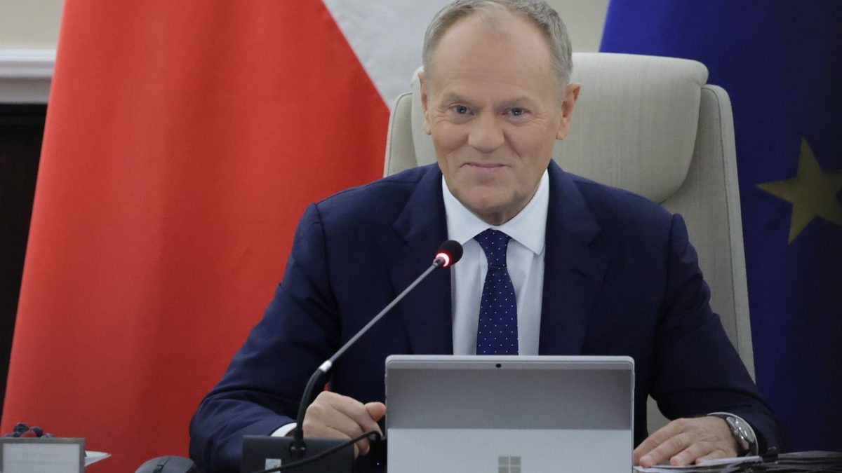 Tusk i Trzaskowski uhonorowali wybitnego Polaka w jego setne urodziny