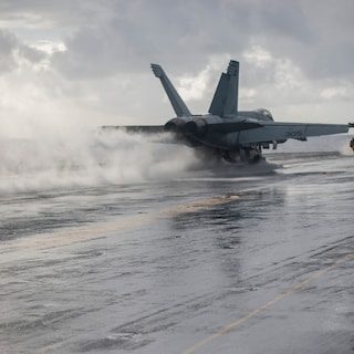 Dan toch niet zo onverslaanbaar als Trump hoopt: inspectie Pentagon meldt munitietekort, verwoeste basissen en logistie…