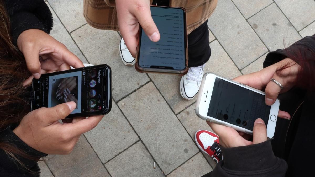 Las claves de la ley europea que veta el acceso a las redes sociales a los menores de 13 años