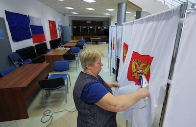 Rusland trekt naar de stembus: verkiezingen zonder oppositie en in teken van de oorlog