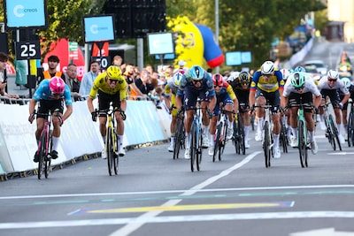 Geen 2 op 2 voor Mathieu van der Poel (5e) in Luxemburg - Fem van Empel maakt comeback na lange pauze en dat bij FDJ Un…