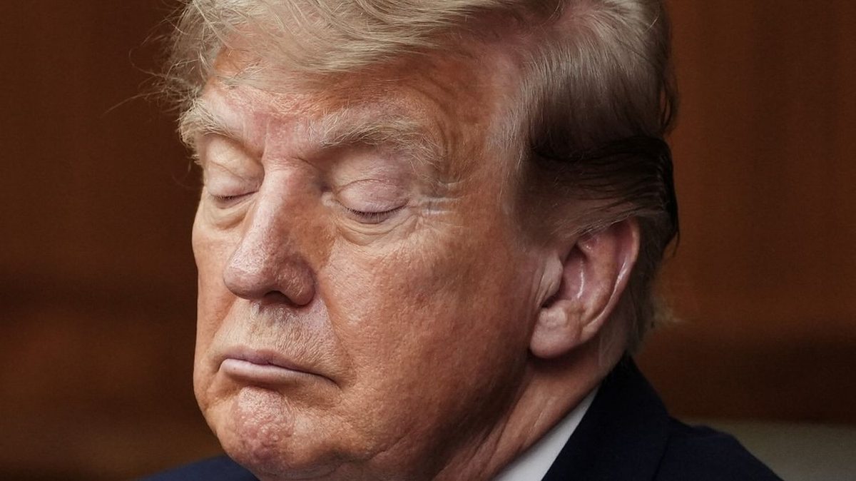 "Ça sent la panique électorale", analyse un ancien membre des démocrates, après la promesse de Donald Trump de verser 5…
