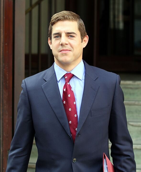 Met Police refers itself to watchdog after 'Putney pusher' suspect took his own life