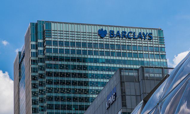 Barclays bankers demand one-off payment to return to office just three days a week