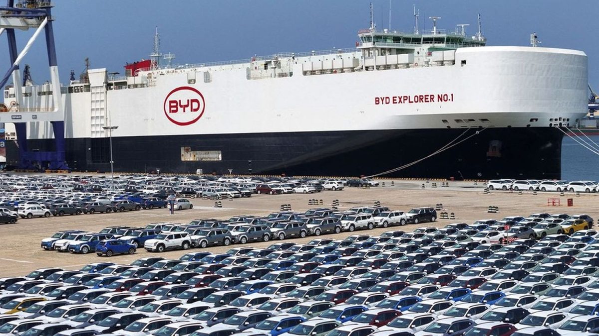 Après les voitures électriques, l’Europe s’attaque aux hybrides chinois
