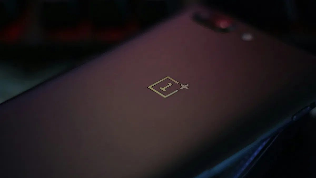 Nieuwe OnePlus wordt sneller, groter en vooral onbereikbaar