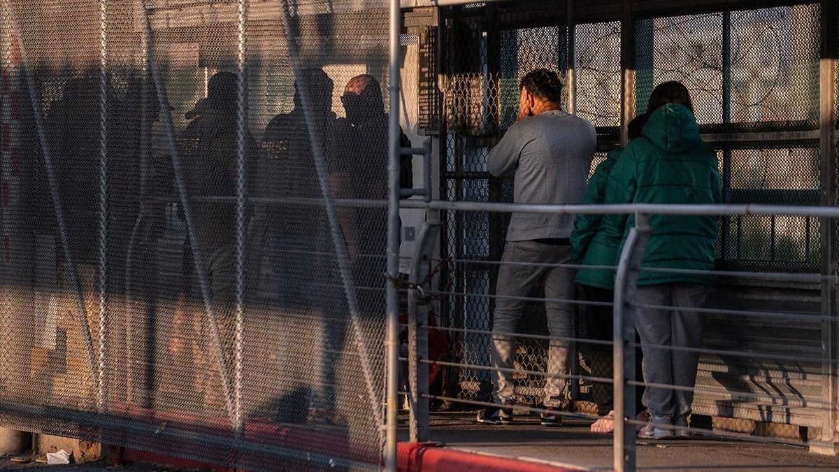 Federal appeals court compares Trump migrant detention policy to Japanese American internment