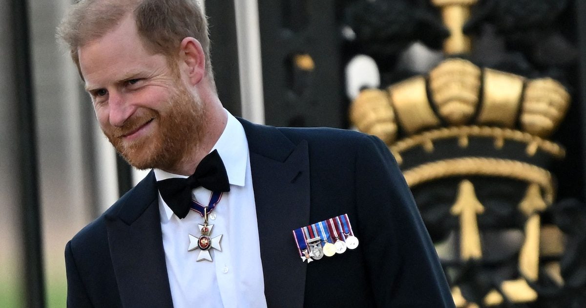 Le prince Harry effectue sa première sortie publique depuis son retour au Royaume-Uni (PHOTOS)