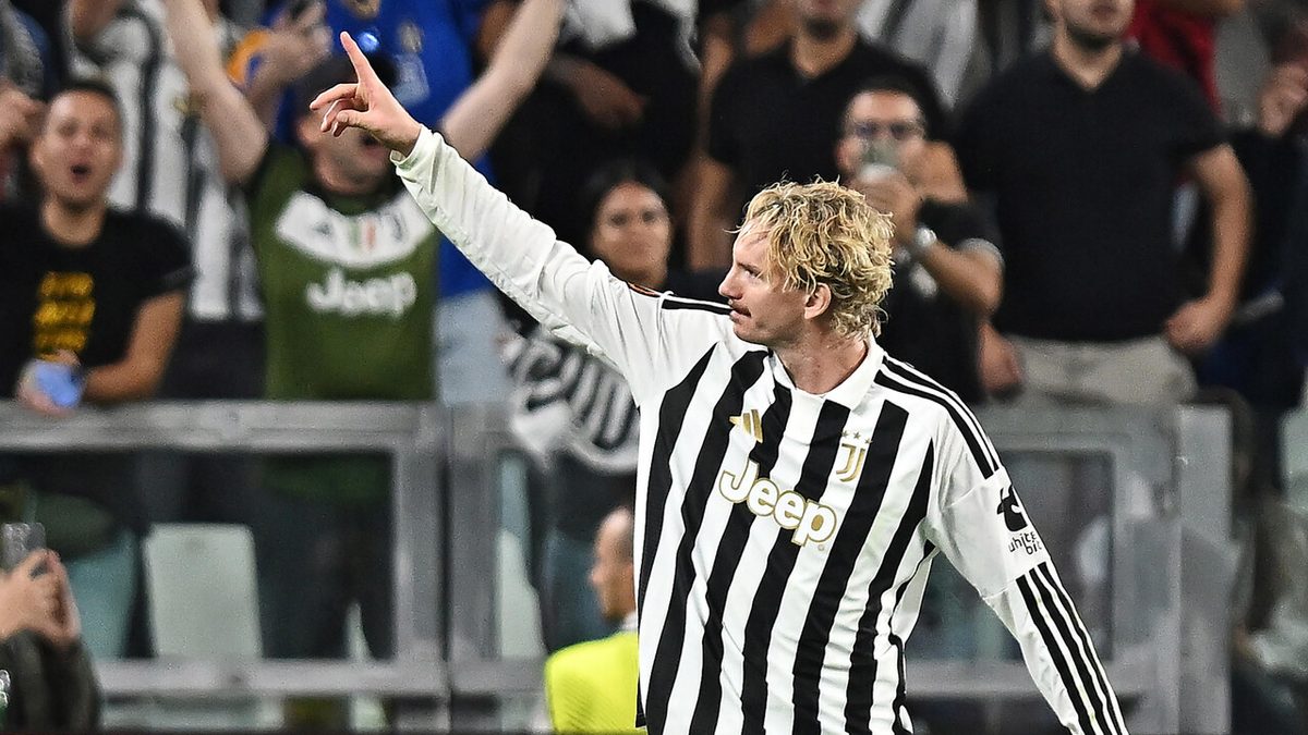 Europa League: Juve travolgente all'esordio, 5-0 al Nec