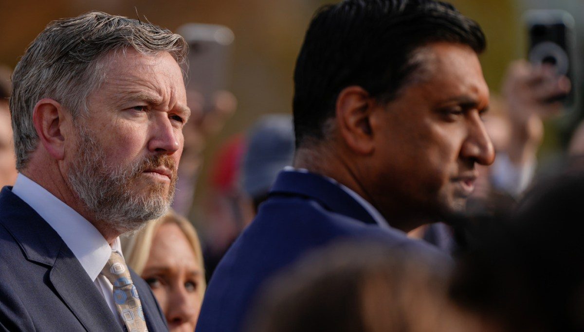 Massie says he’s convinced enough Republicans to pass Epstein Files II discharge petition