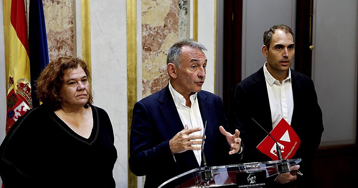 Sumar intenta colar la instrucción de la ley de nietos en la educación