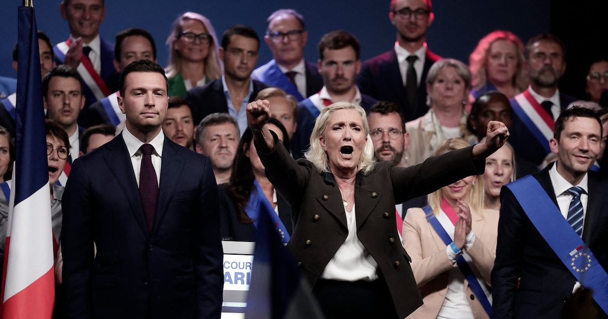 "Pour la première fois, le nationalisme domine la droite française" : le regard de l’historien Olivier Dard