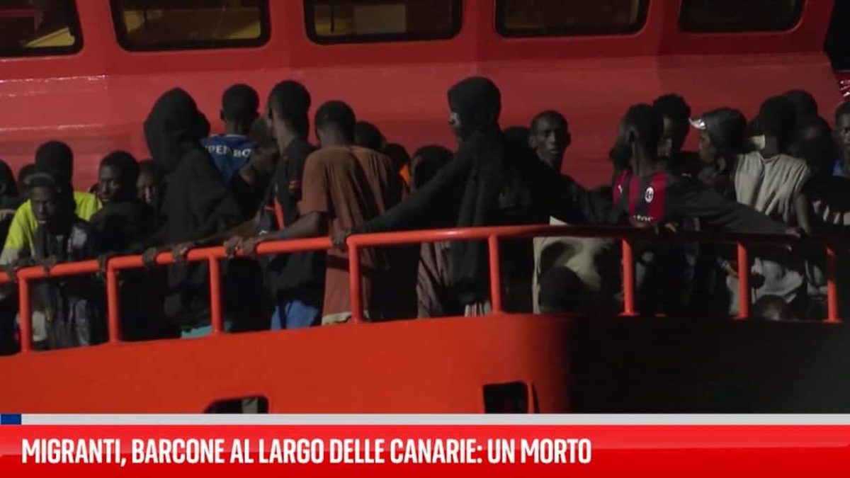 Migranti, barcone al largo delle Canarie: un morto