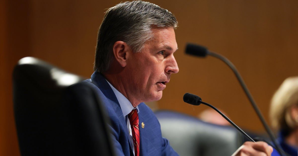 Senate Democrat blocks bill to shield Americans from data center energy costs