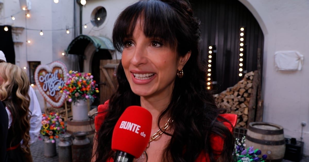 Stephanie Stumph beim „HeidiFest“: 1. Partyabend als Zweifachmama