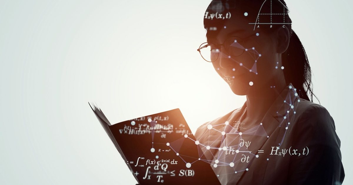 L'IA va-t-elle éradiquer les mathématiciens ? “C'est dur à entendre pour eux, mais les maths avec un papier et un crayo…