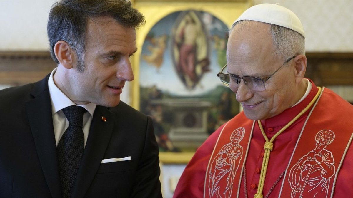 "Il est d'abord accueilli comme chef de l'Eglise" : pourquoi le pape Léon XIV a refusé les honneurs d'une visite d'Etat